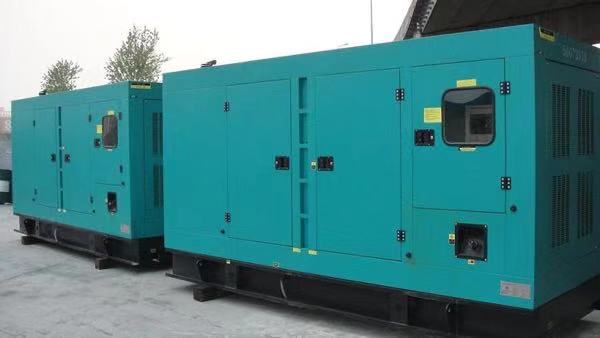 绿春康明斯400kw大型柴油二手发电机组