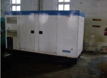 绿春康明斯150kw大型柴油二手发电机组